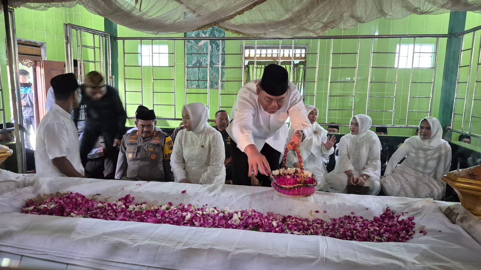 Jelang Hari Jadi Ke-300, Bupati Grobogan dan FKPD Ziarah ke Makam Leluhur