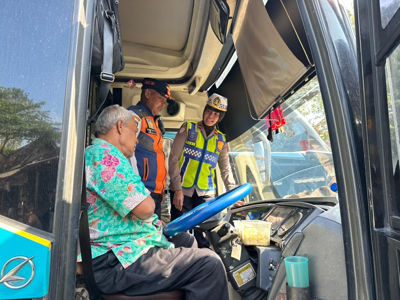Ramp Check Jelang Mudik, Satlantas Polres Grobogan Sasar Bus di Terminal Purwodadi