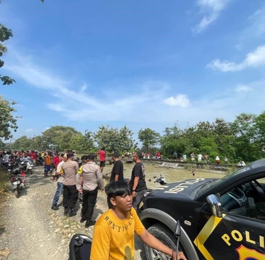 Pemuda Tenggelam di Sungai Irigasi Klambu, Ditemukan Meninggal 70 Meter dari TKP