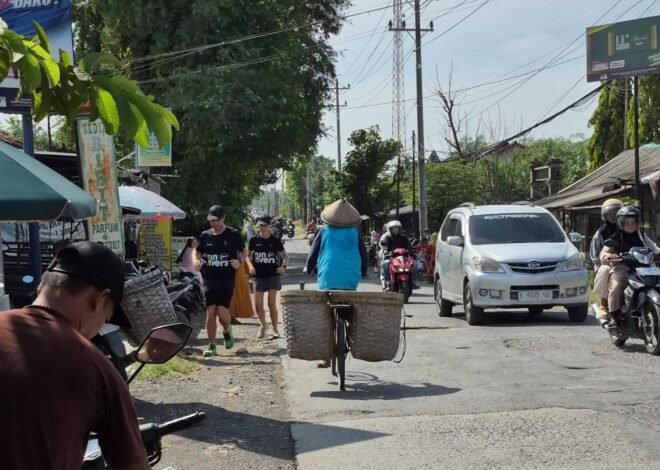 Tiga Pelari Prancis Pembawa Misi Lingkungan Lintasi Grobogan dalam Run for Rivers 2026