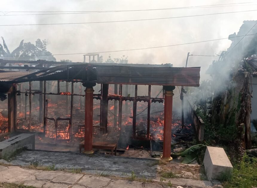 Rumah di Plosorejo Terbakar, Diduga Instalasi Listrik Tak Standar
